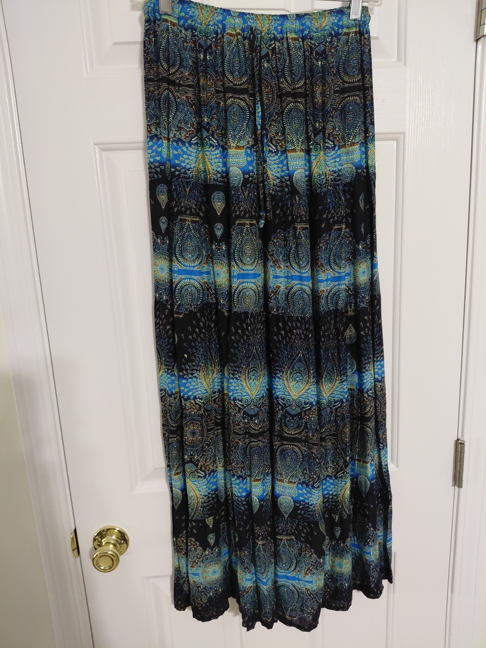 Women's Blue Paisley Maxi Skirt with Elastic Waist